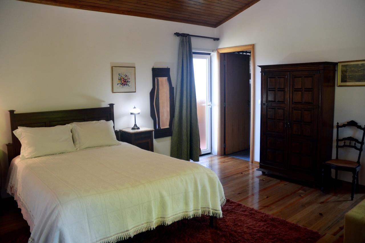 Casa Do Carvalho Farm stay Viatodos